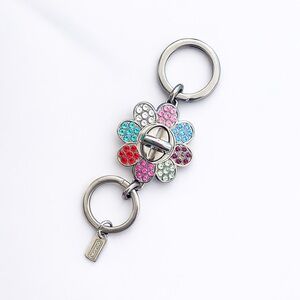 Coach Legacy Daisy Crystal Turnlock Valet Keychain 2007